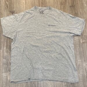 Columbia Men's Gray T-Shirt SZ. XL